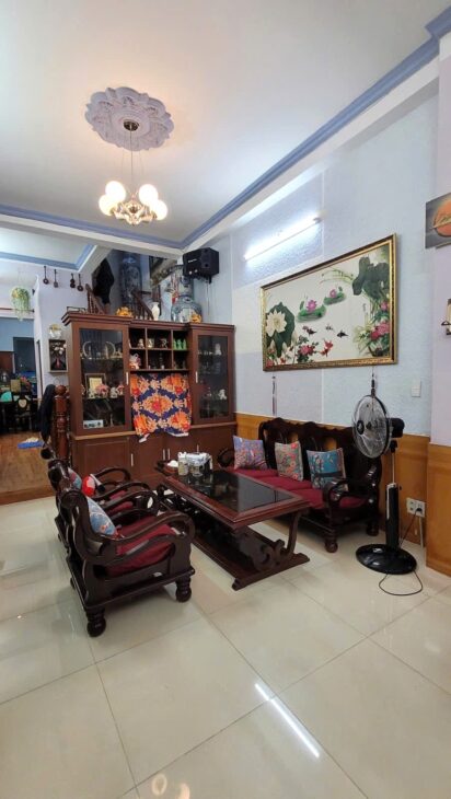 Nhỉnh 6 Tỷ TL! NHÀ HẺM XE HƠI – 82M² – Giáp Phú Nhuận, Chỉ 10 phút ra SÂN BAY TSN!