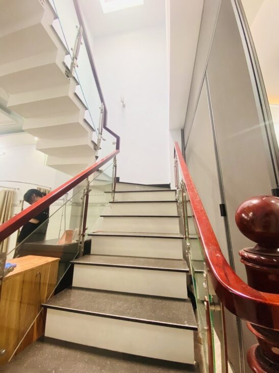 Bán nhà DT 91m2 Mặt Tiền Kinh Doanh – Đường Vườn Lài – Tân Phú