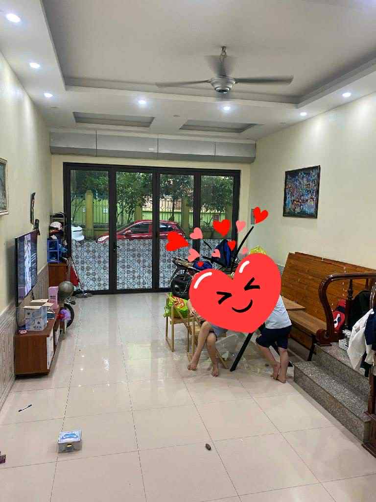 nhà đẹp Cổ Linh, 90m x 4 tầng, mặt tiền 5m, 2 vỉa hè, ôtô tránh, dừng đỗ