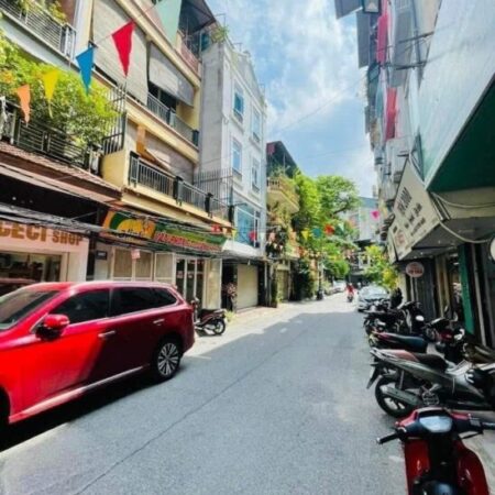 Cơ hội vàng nhỉnh 2 tỷ- Lô Góc- Tầng 1 – Kinh doanh cực đỉnh