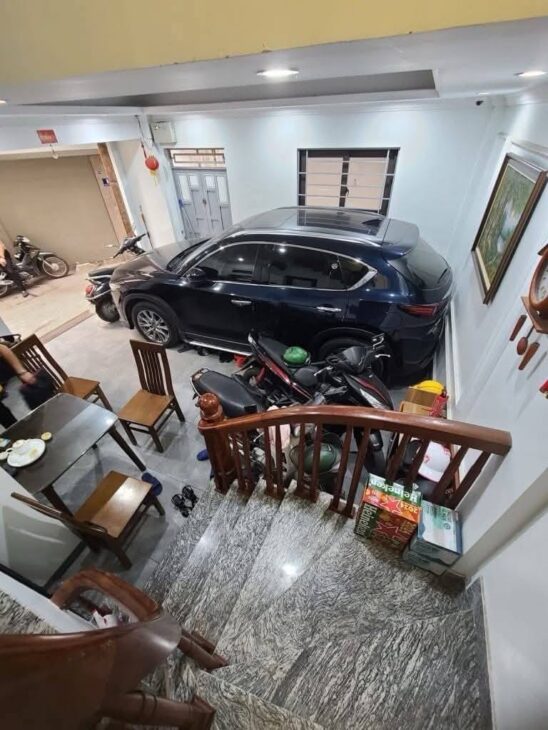 BÁN NHÀ YÊN HÒA CẦU GIẤY NGÕ THÔNG KINH DOANH LÔ GÓC 2 THOÁNG GA RA Ô TÔ 6 TẦNG 12 TỶ