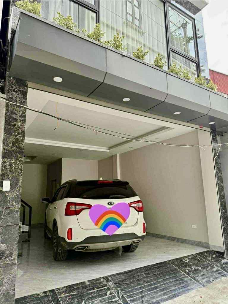 Siêu phẩm Long Biên, 45m x 7 tầng, thang máy, gara 7 chỗ, full nội thất