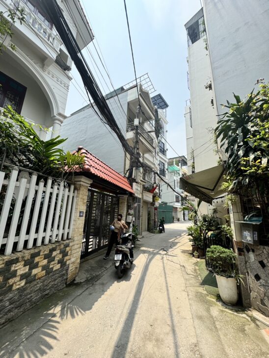 NGỌC THỤY,LONG BIÊN 25tỷ 200m MẶT TIỀN 12m NHÀ VƯỜN Ở THÍCH,NGÕ Ô TÔ