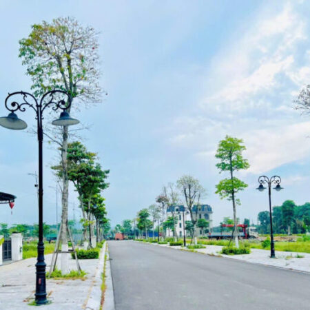 Cần bán 90m2 đất Khu đô thị biển Hải Hòa, Nghi Sơn,TH đường 17.5m giá chỉ 2Tỷ090. LH 0969 346 836