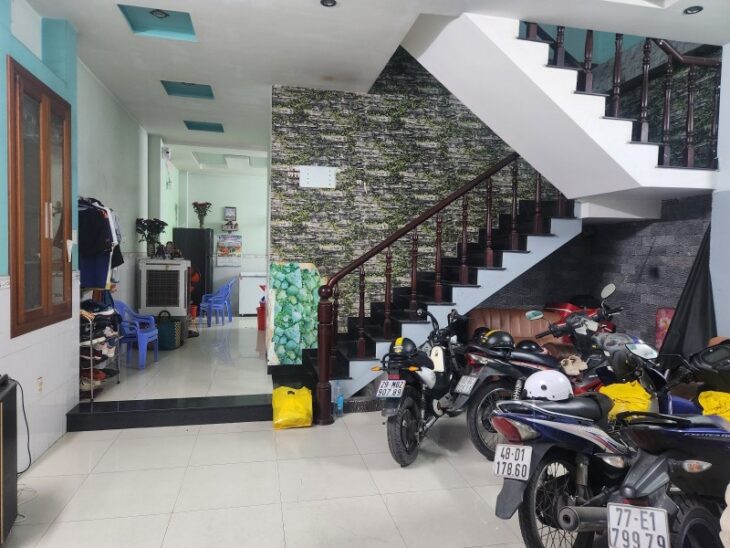 Bán nhà 88m², 6PN, 6WC, Linh Xuân, Thủ Đức, 4.9 tỷ, sổ hồng