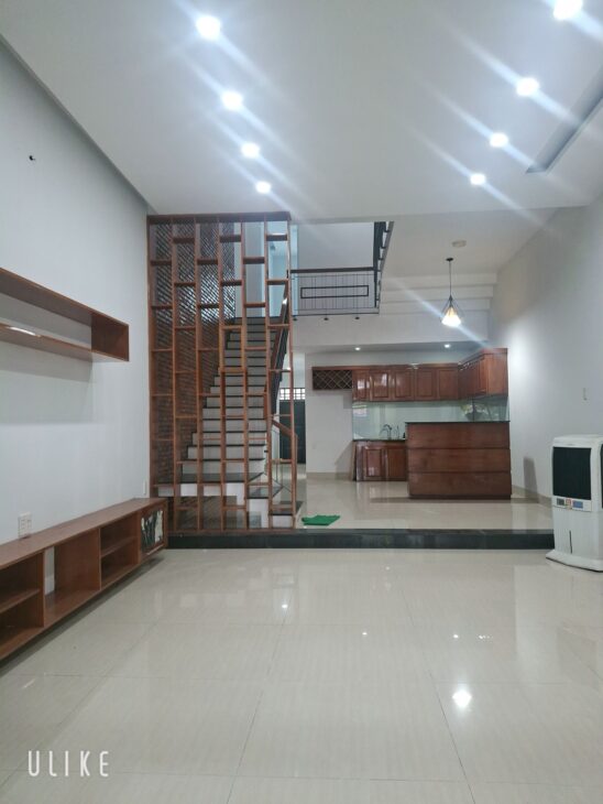CHỈ 6,2 TỶ – GIÁ CỰC TỐT! NHÀ 3 TẦNG KIÊN CỐ, MẶT TIỀN ĐƯỜNG 7M5, LỀ 10M, CẨM LỆ.