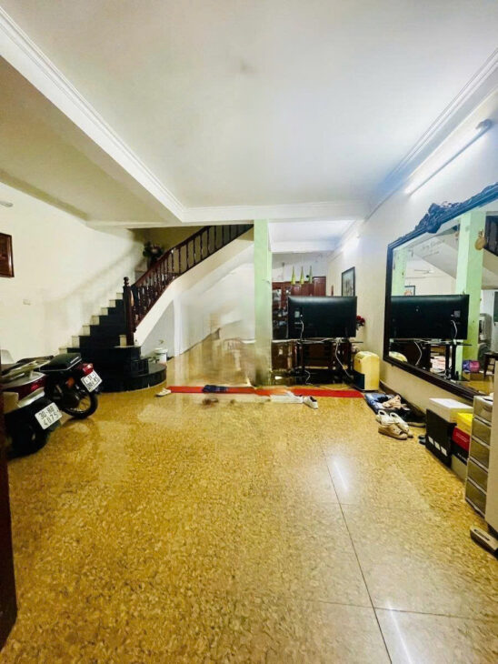 BÁN NHÀ PHÂN LÔ PHỐ PHẠM TUẤN TÀI, CẦU GIẤY – 70M² x 5T – MT 6M – Ô TÔ TRÁNH – KINH DOANH