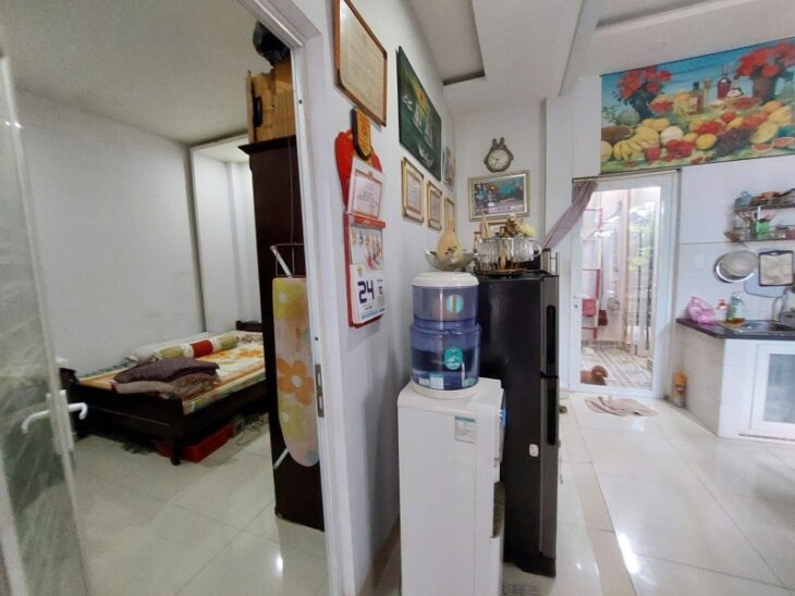 Bán nhà 2 tầng, DT 120m², 4PN, 4WC, Q.2, 6.8 tỷ, sổ hồng