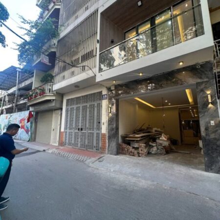 BÁN NHÀ HOÀNG CẦU QUẬN ĐỐNG ĐA 5 TẦNG THANG MÁY Ô TÔ TRÁNH KINH DOANH 2 THOÁNG 70M 27,9 TỶ