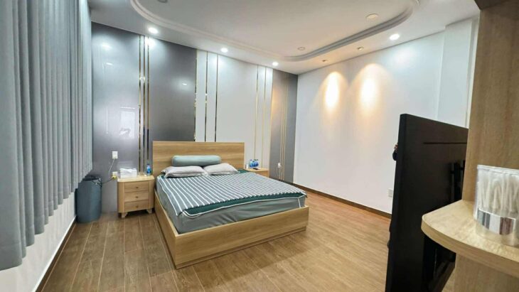 Bán gấp Biệt thư khu người ở Him Lam Q.7