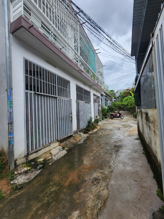 CHỦ GIÀU BÁN BỚT 2 lô đất liền kề Hòn Nghê, Xã Vĩnh Ngọc