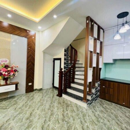 NHÀ ĐẸP HOÀNG MAI – 5 TẦNG – XÂY MỚI – GẦN Ô TÔ – 36M NHỈNH 6 TỶ