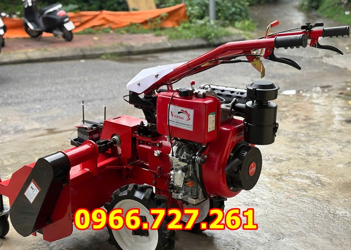 Máy cắt cỏ trục băm Kawasaki TBD800 – Giải pháp dọn cỏ chuyên nghiệp cho mọi địa hình