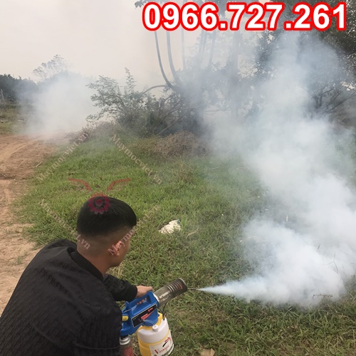 Máy phun khói mini chạy gas
