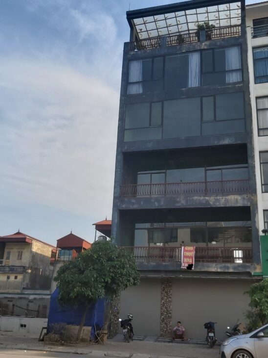 Cho thuê N.hà M.Phố Ngô Xuân Quảng.Gia Lâm, Hà Nội, 110m2x7T, thang máy, tầng hầm, PCCC vị trí KD