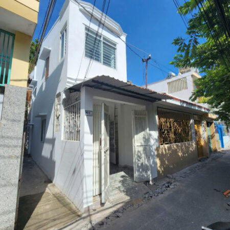 BÁN NHÀ NGAY CHỢ PHƯƠNG SÀI, PHƯỜNG TÂY NHA TRANG. BÁN NHÀ NGAY CHỢ PHƯƠNG SÀI, PHƯỜNG TÂY NHA TRANG.
