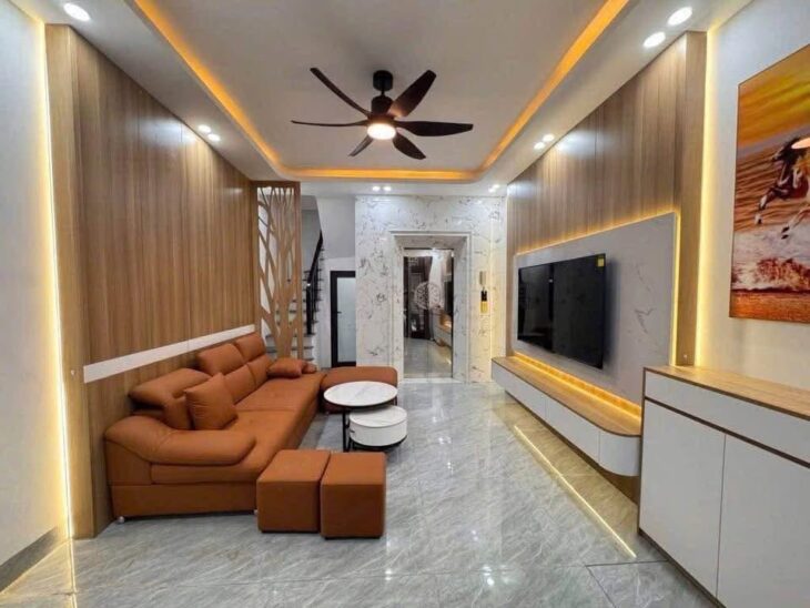 BÁN NHÀ TRẦN CUNG LÔ GÓC 3 MẶT NGÕ 65M²*7TẦNG THANG MÁY, Ô TÔ VÀO NHÀ – GIÁ NHỈNH 18 TỶ