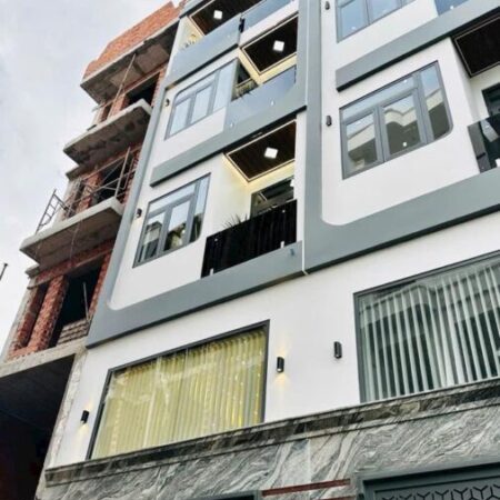 NHÀ 5 TẦNG CAO CẤP GẦN TÊN LỬA – KHU PHÂN LÔ ĐỒNG BỘ – FULL NỘI THẤT – SỔ HOÀN CÔNG 2025