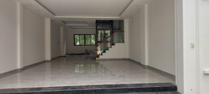 Cho thuê nhà Xuân Phương, 160m2, 5 tầng, thông sàn làm văn phòng, kho dược
