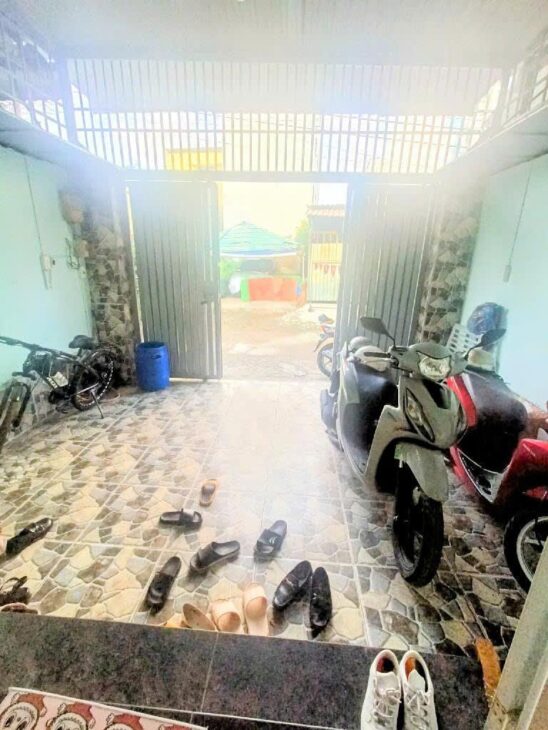 CHỦ GỬI – NHÀ ĐẸP 1 TRỆT 2 LẦU – 82m2-NGUYỄN XIỂN – LONG THẠNH MỸ – 5.2 tỷ