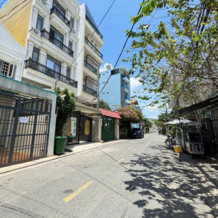 bán nhà biệt thự, liền kề tại 112đường Nguyễn Văn Hưởng, Phường Thảo Điền, Quận 2, TP. Thủ Đức. bán nhà biệt thự, liền kề tại 112đường Nguyễn Văn Hưởng, Phường Thảo Điền, Quận 2, TP. Thủ Đức.