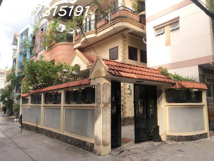 BIỆT THỰ PHÚ NHUẬN – GIỮA TRÁI TIM SÀI GÒN – DÀNH CHO GIỚI THƯỢNG LƯU 2 MẶT TIỀN PHAN XÍCH LONG