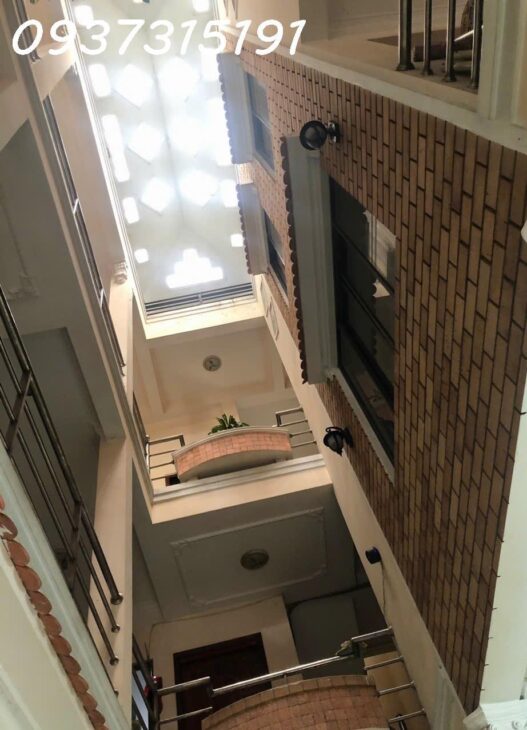 BIỆT THỰ PHÚ NHUẬN – GIỮA TRÁI TIM SÀI GÒN – DÀNH CHO GIỚI THƯỢNG LƯU 2 MẶT TIỀN PHAN XÍCH LONG