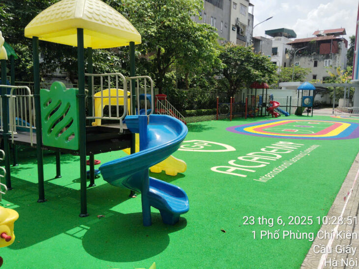 Lắp đặt sàn cao su epdm an toàn cho sân chơi trẻ em