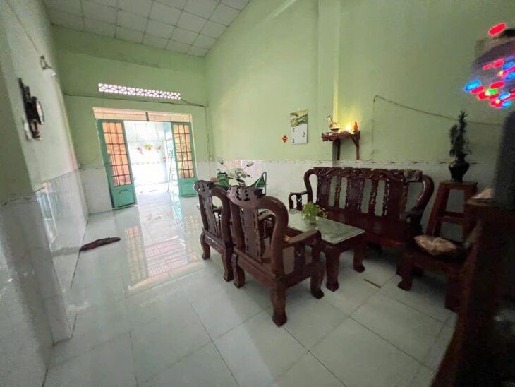 NHÀ TRỆT LỬNG KIÊN CỐ – DIỆN TÍCH 108M² – SÁT VINHOMES Q9 – GIÁ 4.5 tỷ