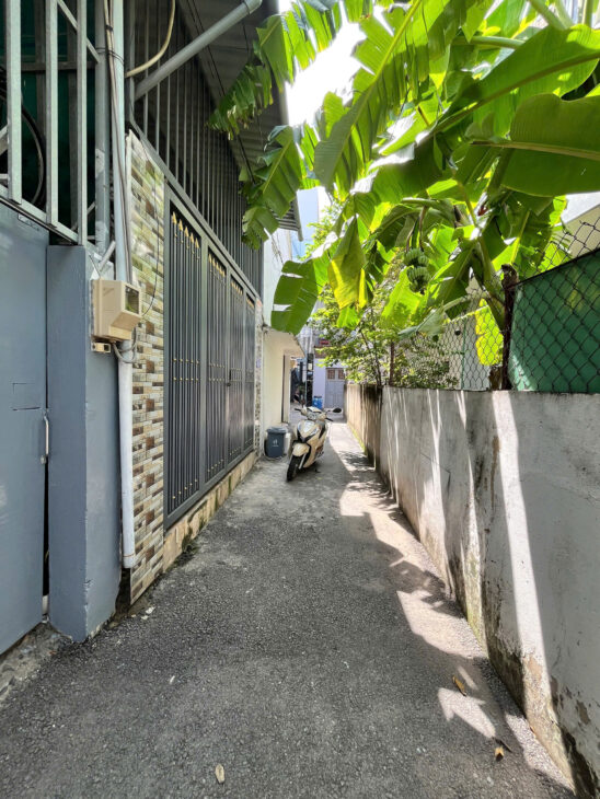 Nhà 2 tầng mới đẹp, 65m2, 1 xẹt Hoàng Hữu Nam, giá 4 tỷ nhỉnh