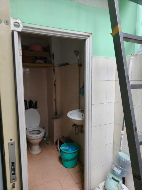 CHÍNH CHỦ CẦN BÁN NHÀ HẺM LẠC LONG QUÂN – NỞ HẬU – TÂN BÌNH