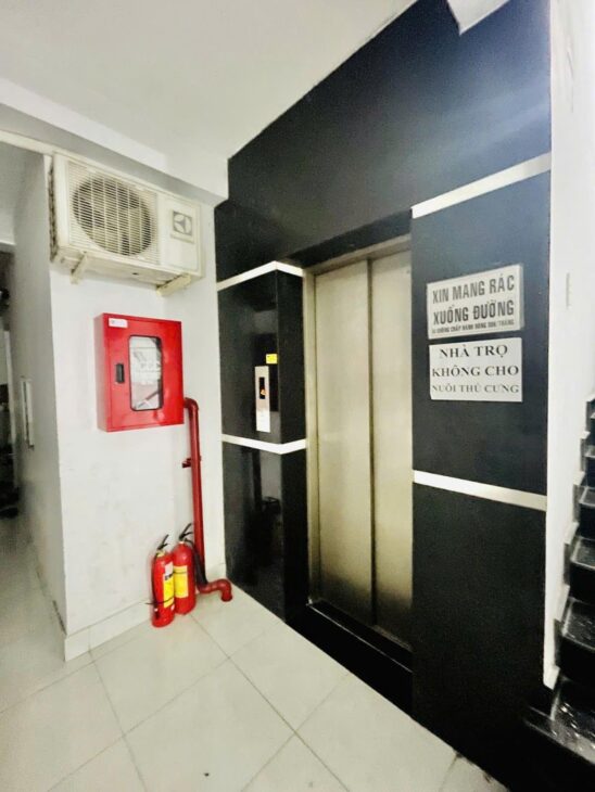 CHDV Tân Phú, Dòng tiền 170tr/thg 5 tầng Hẻm 8m, có PCCC