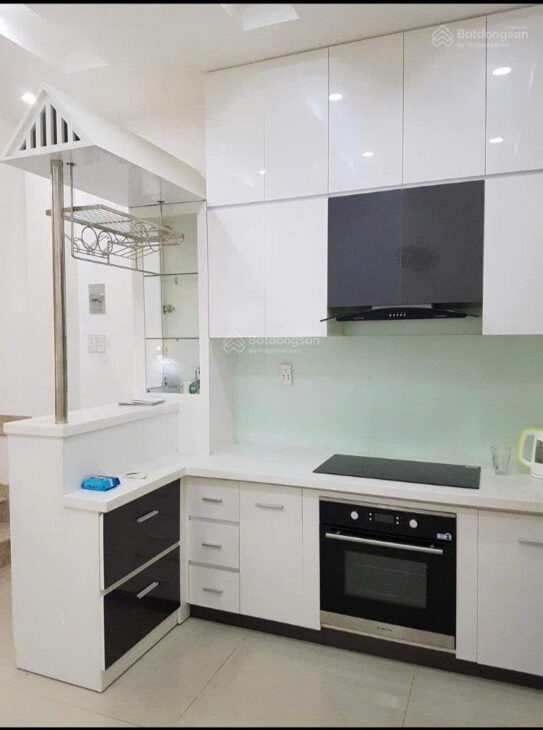 NHÀ VỊ TRÍ ĐẮC ĐỊA Chính chủ gửi bán nhà mặt tiền đường 28 ra Lê Văn Thịnh P. Cát Lái, Tp Thủ Đức