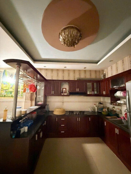 Nhà 3 tầng ,HXH 3PN ngay chung cư Phúc Yên chủ bán giá ngộp