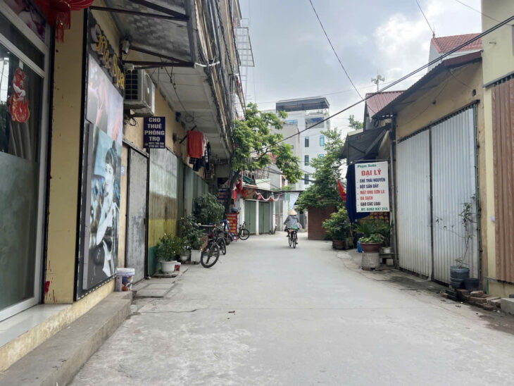 Bán nhà mặt đường oto tránh kinh doanh, 7 tầng thang máy, gần KĐT Hindo Royal Park, chỉ hơn 8 tỷ.