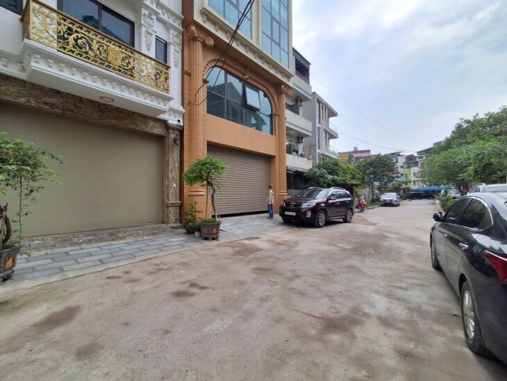 BÁN TÒA NHÀ 7 TẦNG CÓ THANG MÁY – TRUNG TÂM NGỌC THỤY – ĐƯỜNG 25M – GARA Ô TÔ – GIÁ CHỈ 24,8