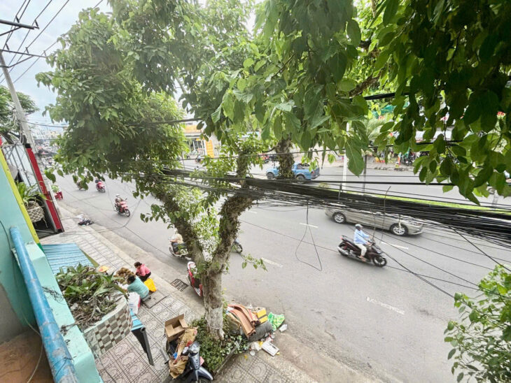 BÁN NHÀ 4 TẦNG MẶT TIỀN ĐƯỜNG 2/4 – HÒN CHỒNG – NHA TRANG