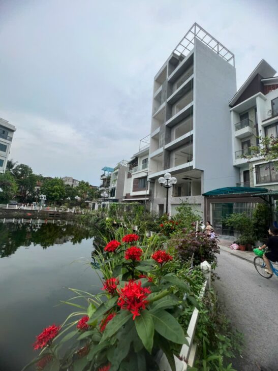 BÁN NHÀ MẶT TIỀN RỘNG – NGỌC THỤY, LONG BIÊN, HÀ NỘI. 🏠 Diện tích: 50m² – Mặt tiền: 8m – Hậu nở