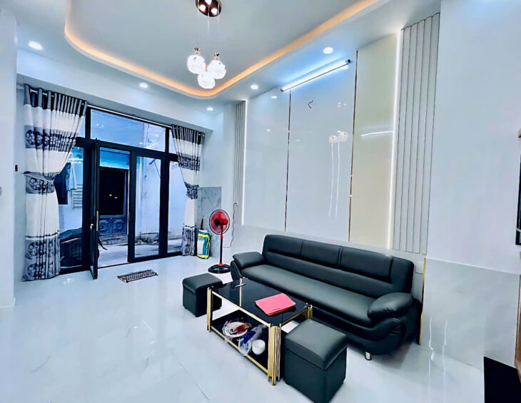 PHẠM VĂN BẠCH – 46M2 – NHÀ MỚI FULL NỘI THẤT – HẺM 4M THÔNG – CHỈ 5.8 TỶ