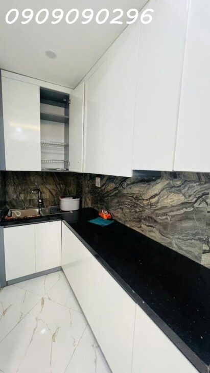 Hiếm! Nhà Mới Quan Nhân,Thanh Xuân 32m2 – 5 Tầng, MT5,2m – Thang Máy – Full Nội Thất – 8.2 Tỷ