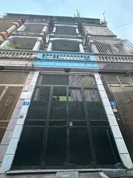 cần bán căn nhà vị trí đẹp 2 mặt thoáng trước sau