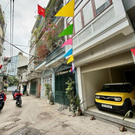 NHÀ VĂN HỘI – GẦN HV TÀI CHÍNH – 52M2 x 5 TẦNG – Ô TÔ VÀO NHÀ – 2 MẶT THOÁNG – NHỈNH 8 TỶ