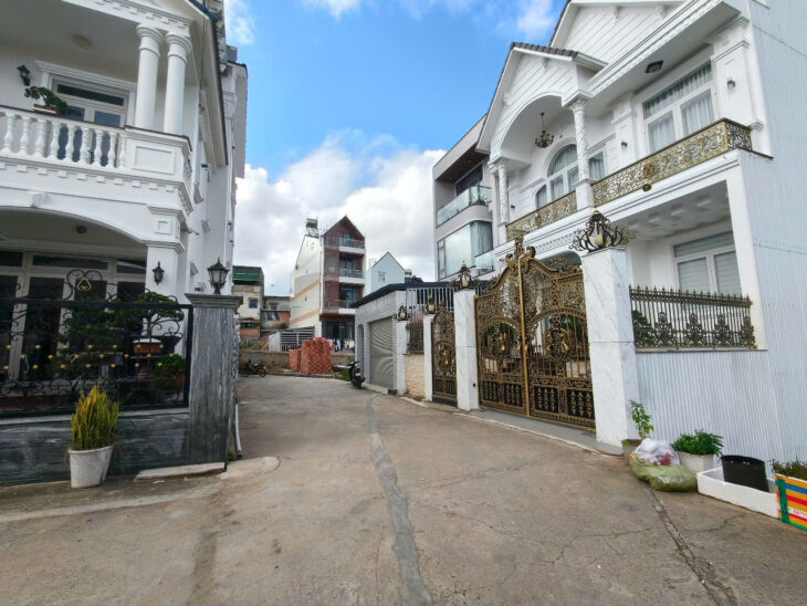 BÁN LÔ ĐẤT ĐẸP TRẠI MÁT ĐÀ LẠT ĐƯỜNG Ô TÔ TRÁNH NHAU