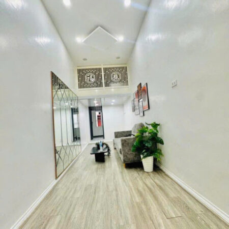 Nhỉnh 2 Tỷ – Minh Khai – Hai Bà Trưng