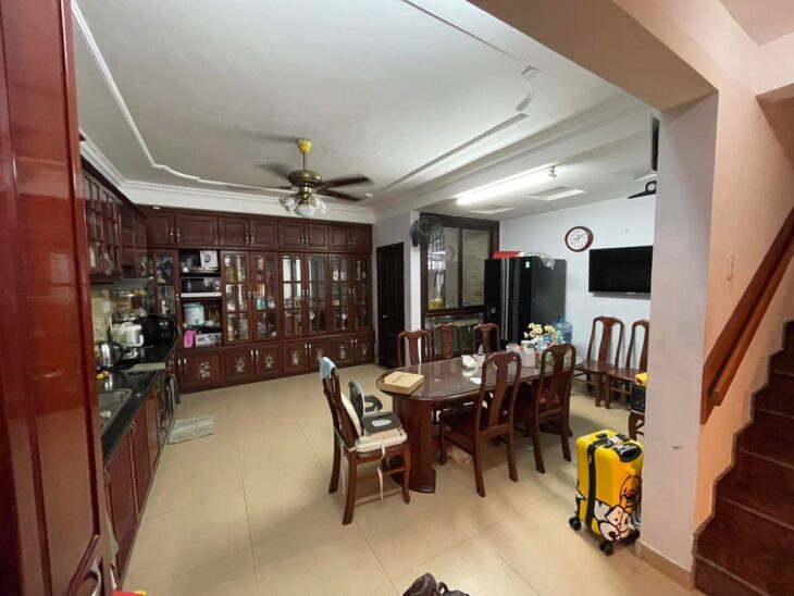 Bán nhà 4 tầng 6x16m giá 20 tỷ Đường 6m Hồng Hà