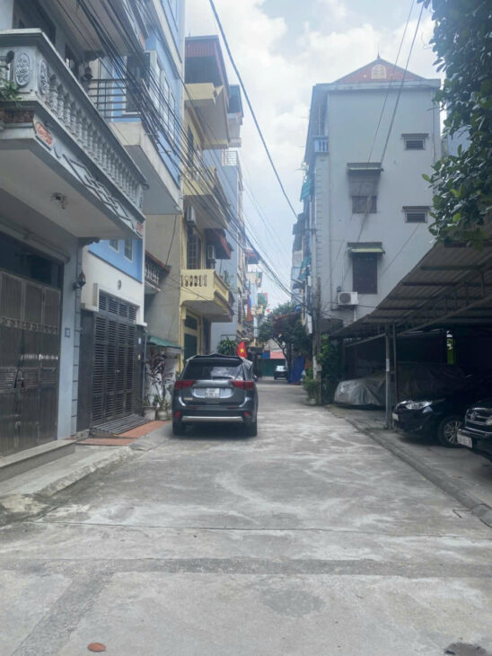 PHÂN LÔ Ô TÔ TRÁNH, 2 THOÁNG, GIÁ CHỈ 8.7 TỶ – 52M ĐẤT – MẶT 4M – ĐẸP NHẤT GẦN ĐH CÔNG NGHIỆP HÀ NỘI