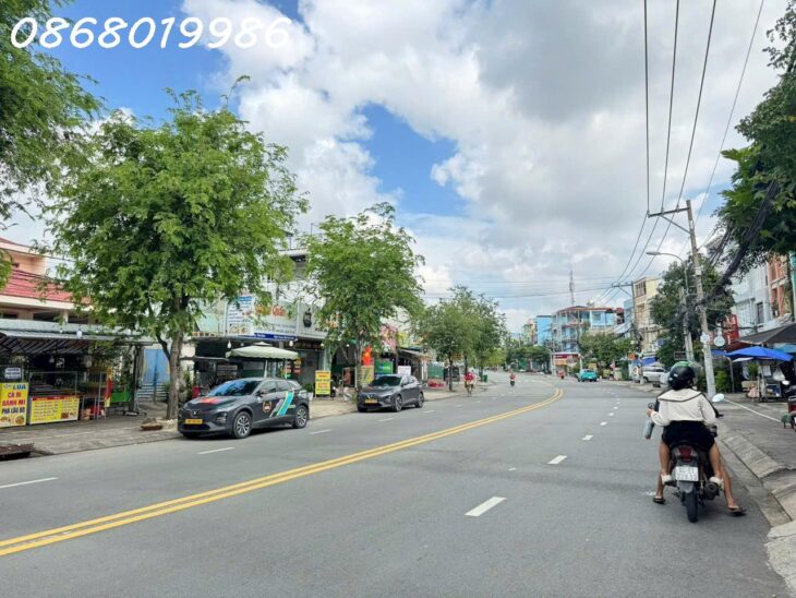 Bán nhà khu phố ẩm thực Man Thiện -4.7 tỷ- 63M2 – 2 Tầng Hoàn Công Đủ