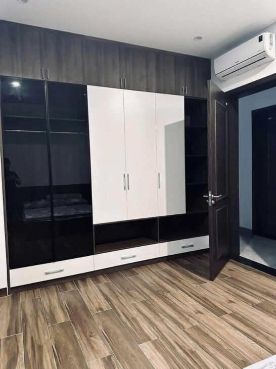 XUÂN LA TÂY HỒ – CĂN HỘ 3 NGỦ 3 WC 2 BAN CÔNG 132m GIÁ 9 TỶ HƠN