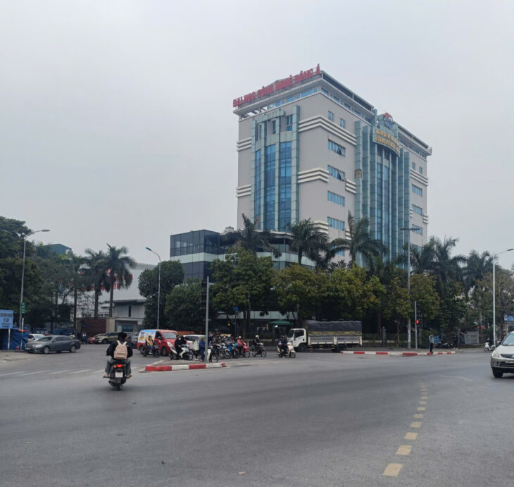 Siêu Phẩm Trịnh Văn Bô – 90m² Đất, MT8.3m, Ô Tô, Đường thông Kinh Doanh, giá 15.75 tỷ