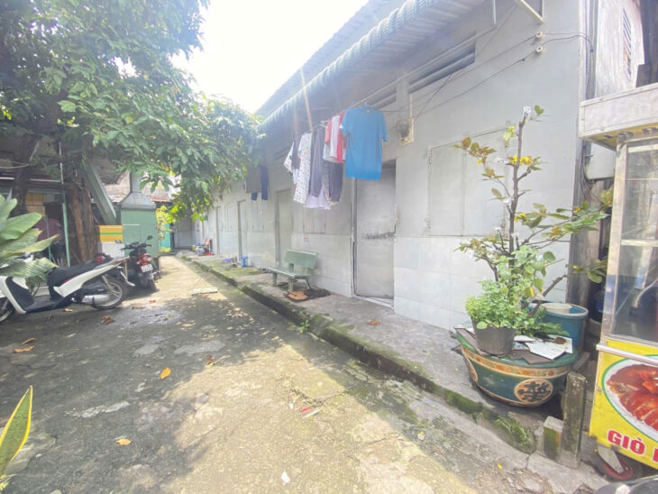 BÁN ĐẤT TẶNG DÃY TRỌ – 7 PHÒNG – THU 15 TRIỆU/THÁNG – CHỈ 5.2 TỶ